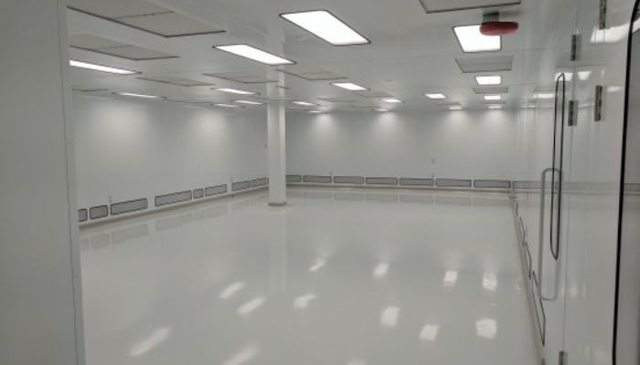 An ISO 6 cleanroom